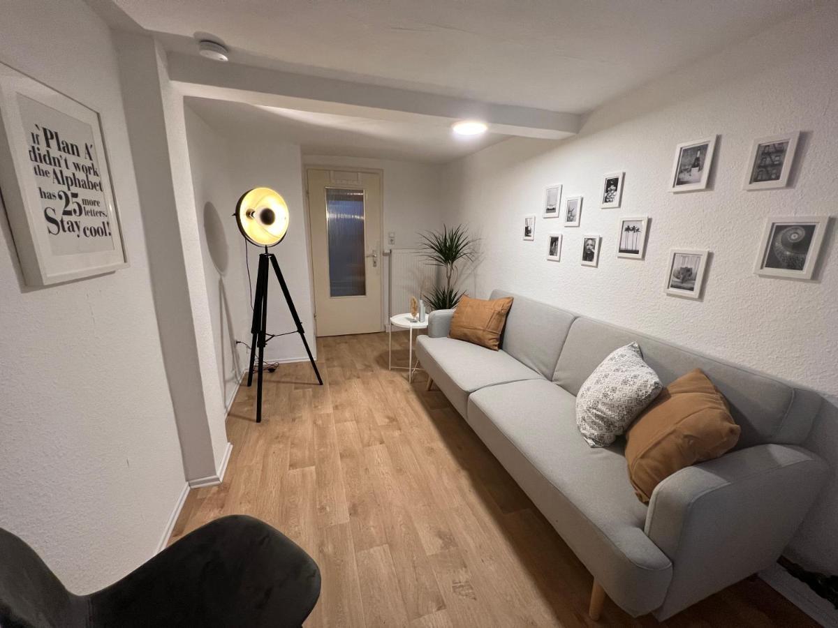 Modernes Haus Fuer 7 Gaeste 90M2 Tv Netflix Wlan Momlingen Exterior photo
